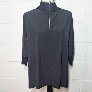 Athleta Black Cropped Tunic with Zipper Accent